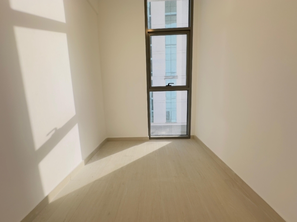 Laya_studio_for rent
