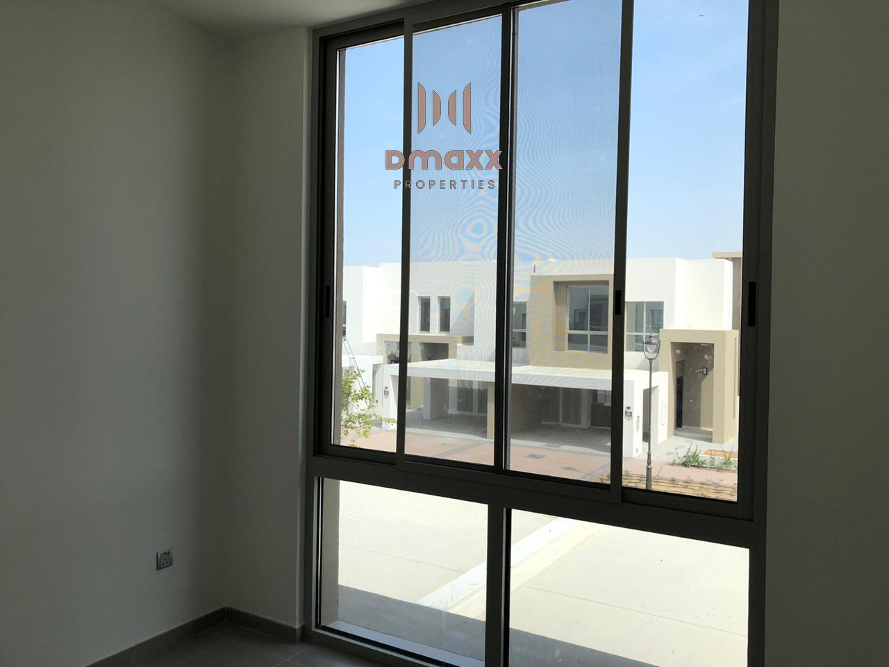 Townhouse-Arabian ranches-Dubai